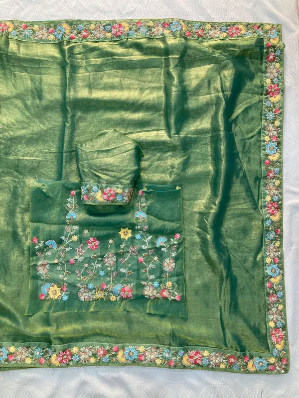 Party_Wear_Fendy_Chiffon_Saree