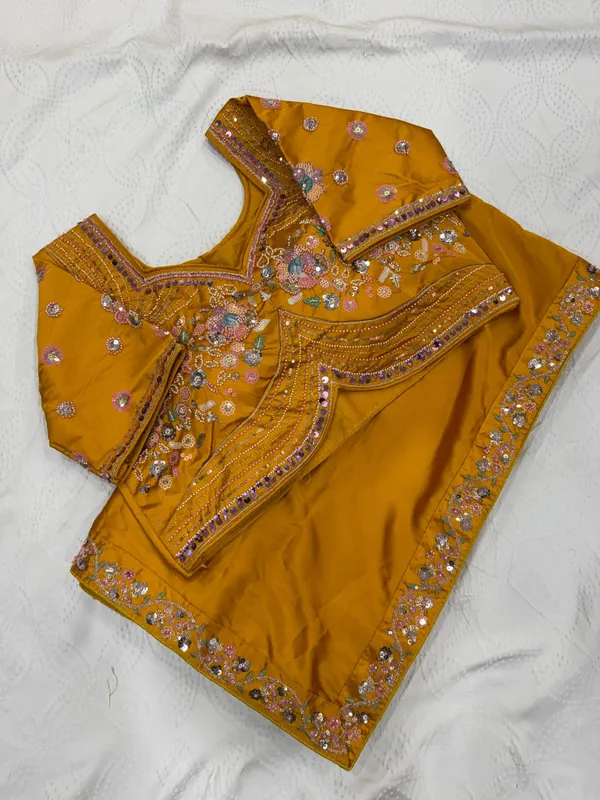 Party_Wear_Malay_Satin_Silk_Saree