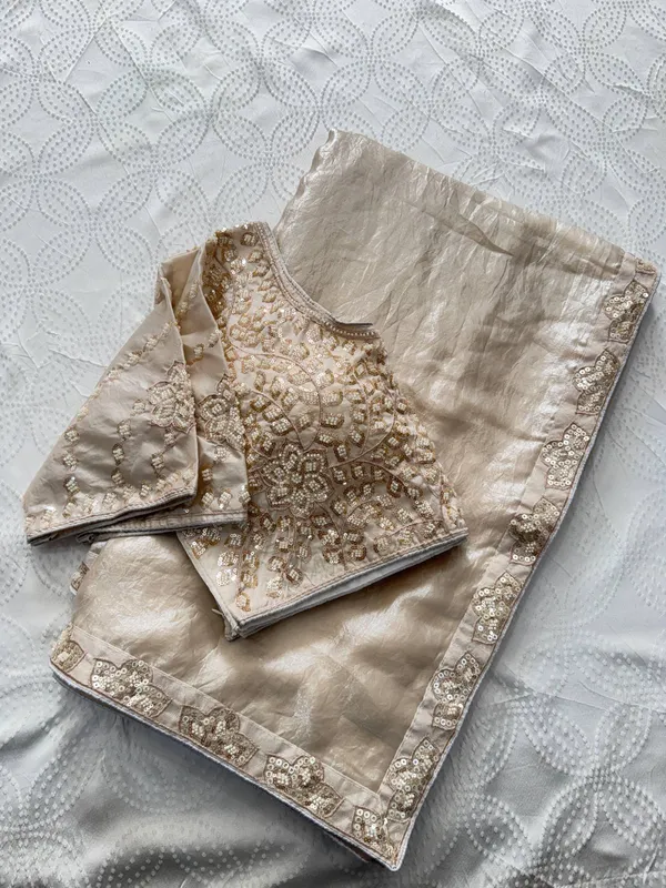 Royal_Elegance_Embroidered_Saree_Collection
