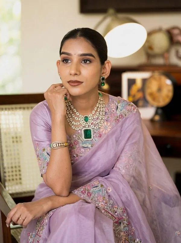 Regal_Pastel_Embroidered_Saree_Collection