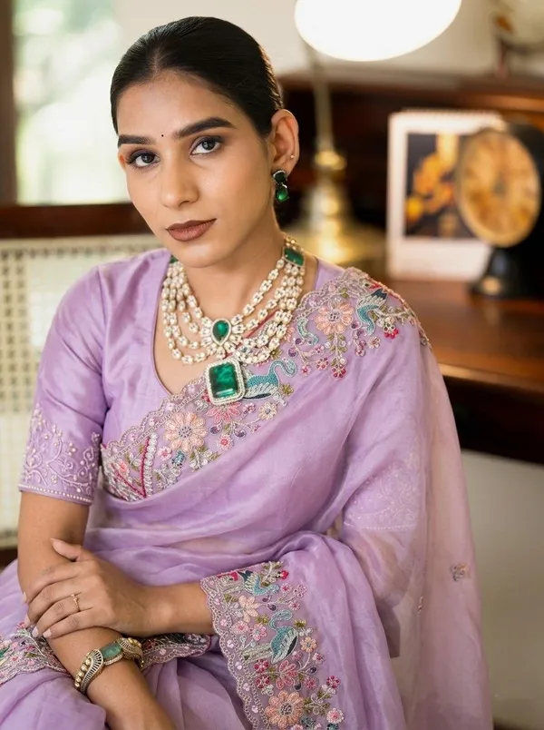 Regal_Pastel_Embroidered_Saree_Collection