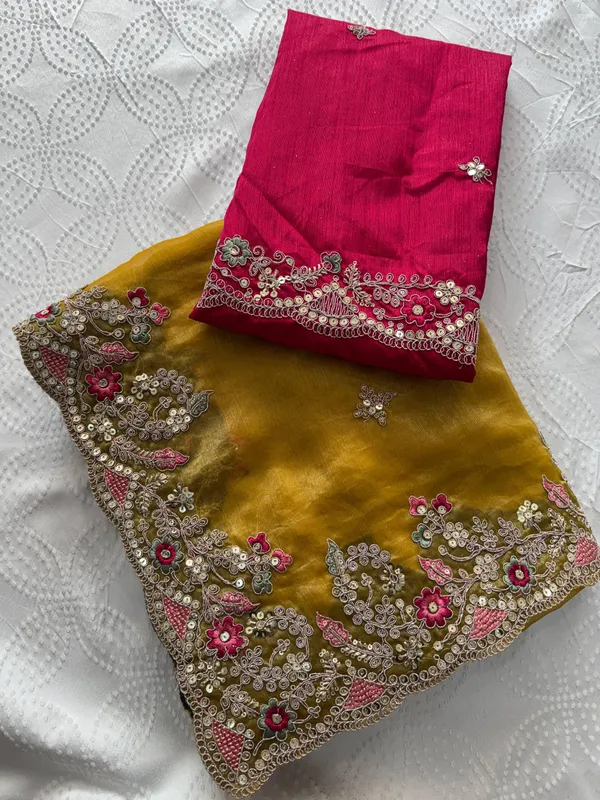 Royal_Shimmer_Embroidered_Saree_Collection
