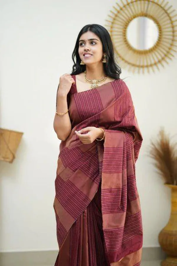 Mauve_Elegance_Silk_Saree