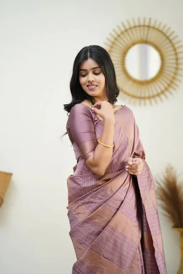 Mauve_Elegance_Silk_Saree