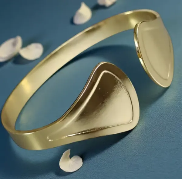 Gold-Toned_Geometric_Open_Cuff_Bracelet