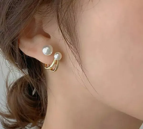 Gold-Tone_Pearl_Double_Stud_Earrings_with_Curved_Connector