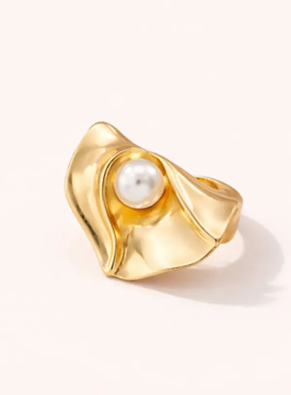 Gold-Toned_Pearl_Statement_Ring