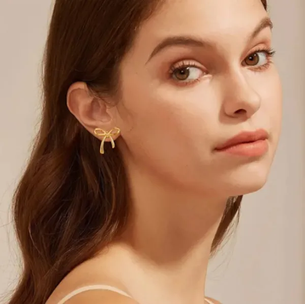 Gold-Toned_Bow_Stud_Earrings