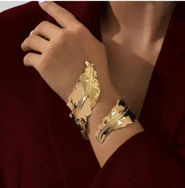 Gold-Tone_Feather_Cuff_Bracelet_Set