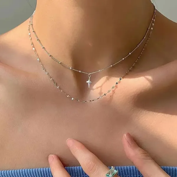 Delicate_Layered_Star_Pendant_Necklace_Set_-_Silver_&_Gold_Tone