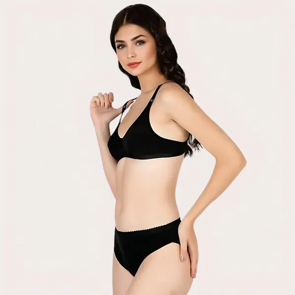Black_Bra_And_Panty_Combo_Set_For_Women