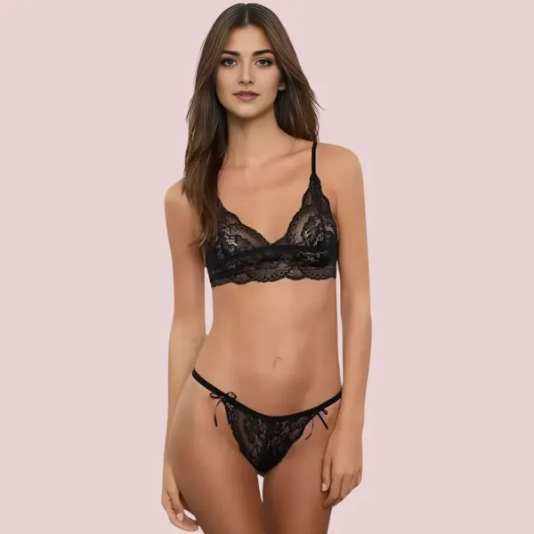 Black_Bralette_&_Brazilian_Set_For_Women