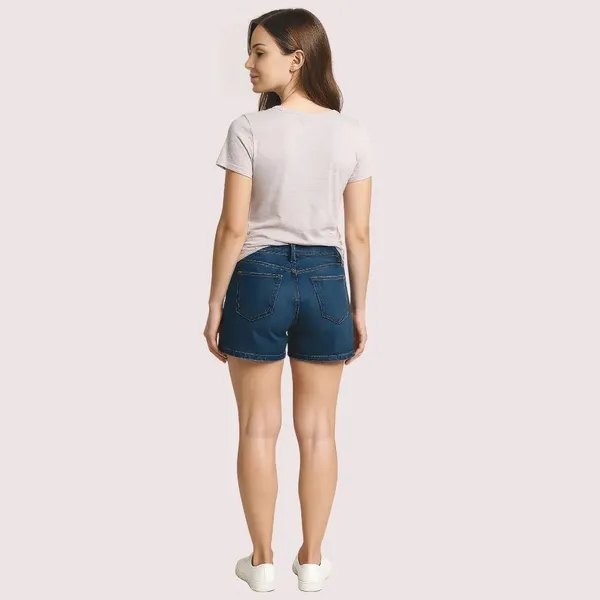 Pink_Graphic_Print_Casual_Shorts_For_Women