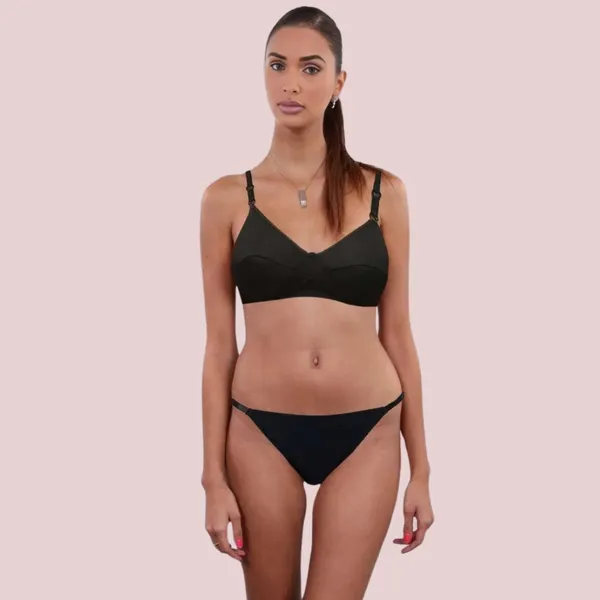 Black_Bra_And_Thong_Set_For_Women