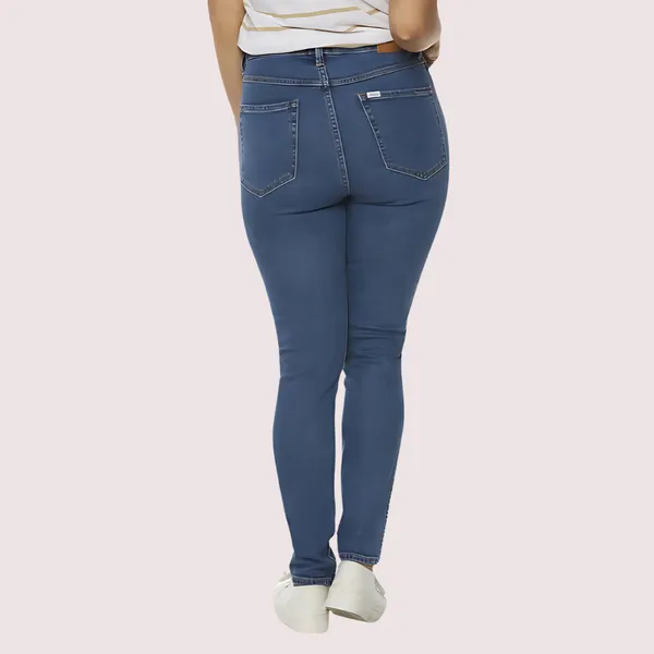 Black_Denim_Skinny_Jeans_For_Women