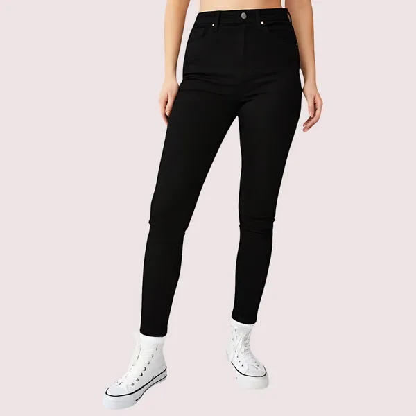 Black_Denim_Skinny_Fit_Jeans_For_Women