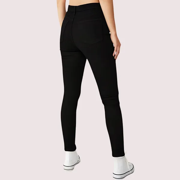Black_Denim_Skinny_Fit_Jeans_For_Women