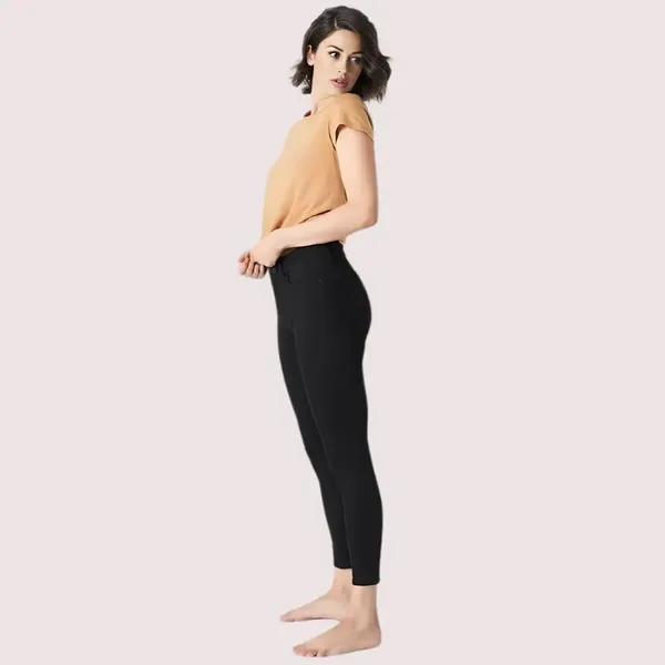 Black_Denim_Skinny_Fit_Jeans_For_Women
