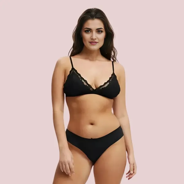 Black_Seamless_Panty_For_Women