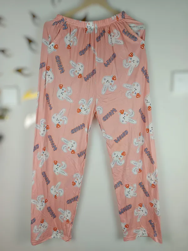 Pink_Cotton_Short_Sleeve_Top_And_Full_Pajama_Night_Suit_For_Women