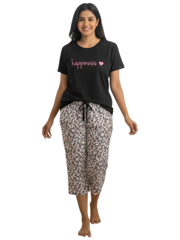 Black_Cotton_Knit_Short_Sleeve_Top_And_Capri_Pajama_Night_Suit_For_Women
