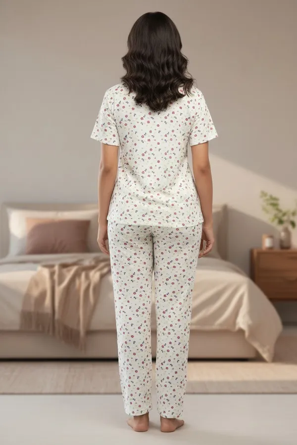 White_Cotton_Short_Sleeve_Top_And_Full_Pajama_Night_Suit_For_Women