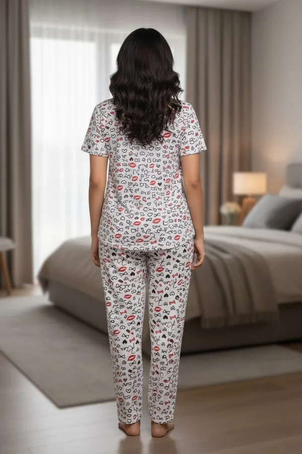 White_Cotton_Short_Sleeve_Top_And_Full_Pajama_Night_Suit_For_Women