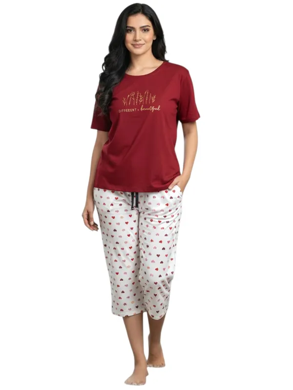 Red_Cotton_Knit_Short_Sleeve_Top_And_Capri_Pajama_Night_Suit_For_Women