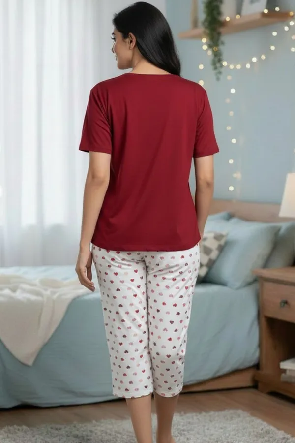 Red_Cotton_Knit_Short_Sleeve_Top_And_Capri_Pajama_Night_Suit_For_Women