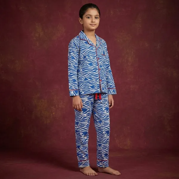 Blue_Cotton_Full_Sleeve_Night_Suit_Set_For_Girls
