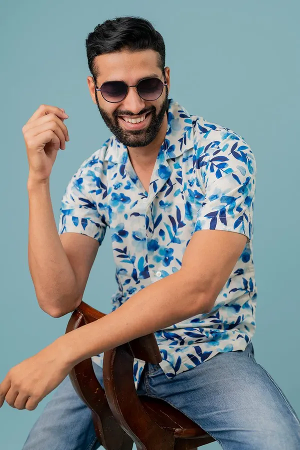 White_And_Blue_Watercolor_Floral_Print_Relaxed_Fit_Half_Sleeve_Shirt_For_Men