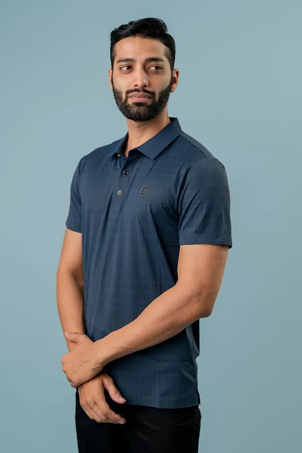 Navy_Blue_Textured_Regular_Fit_Polo_T-Shirt_For_Men