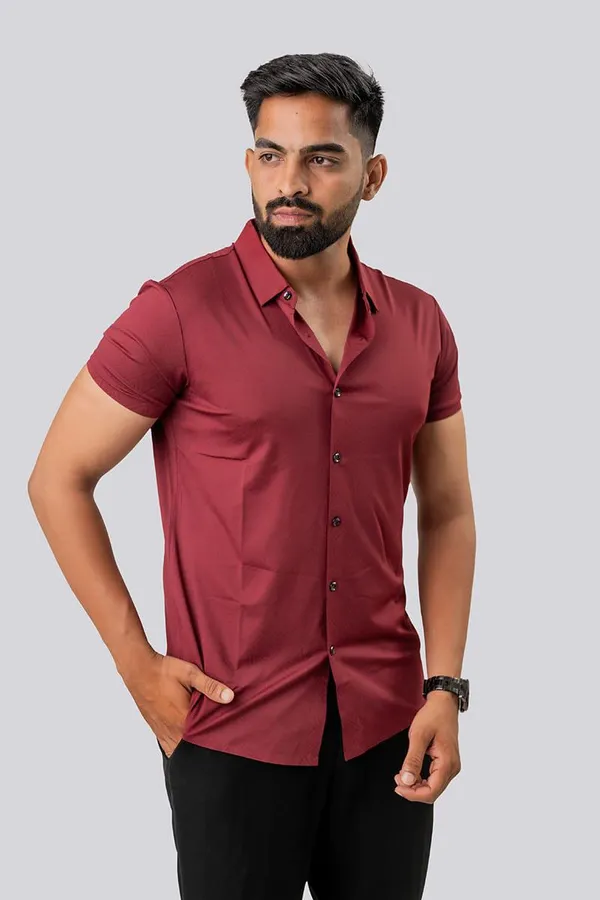 Maroon_Textured_Slim_Fit_Short_Sleeve_Formal_Shirt_For_Men