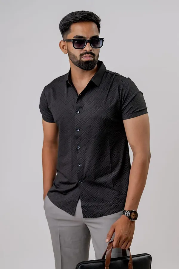 Black_Textured_Regular_Fit_Half_Sleeve_Shirt_For_Men