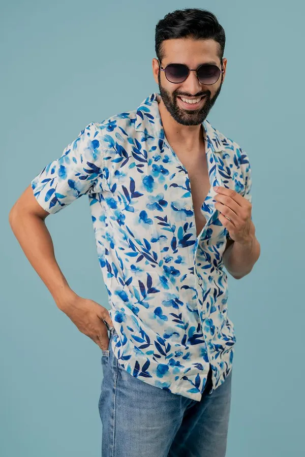 White_And_Blue_Watercolor_Floral_Print_Relaxed_Fit_Half_Sleeve_Shirt_For_Men