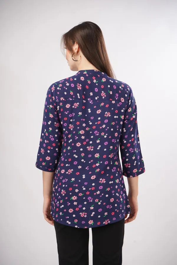 Navy_Blue_Rayon_Cotton_Relaxed_Floral_Print_Tunic_Top_For_Women
