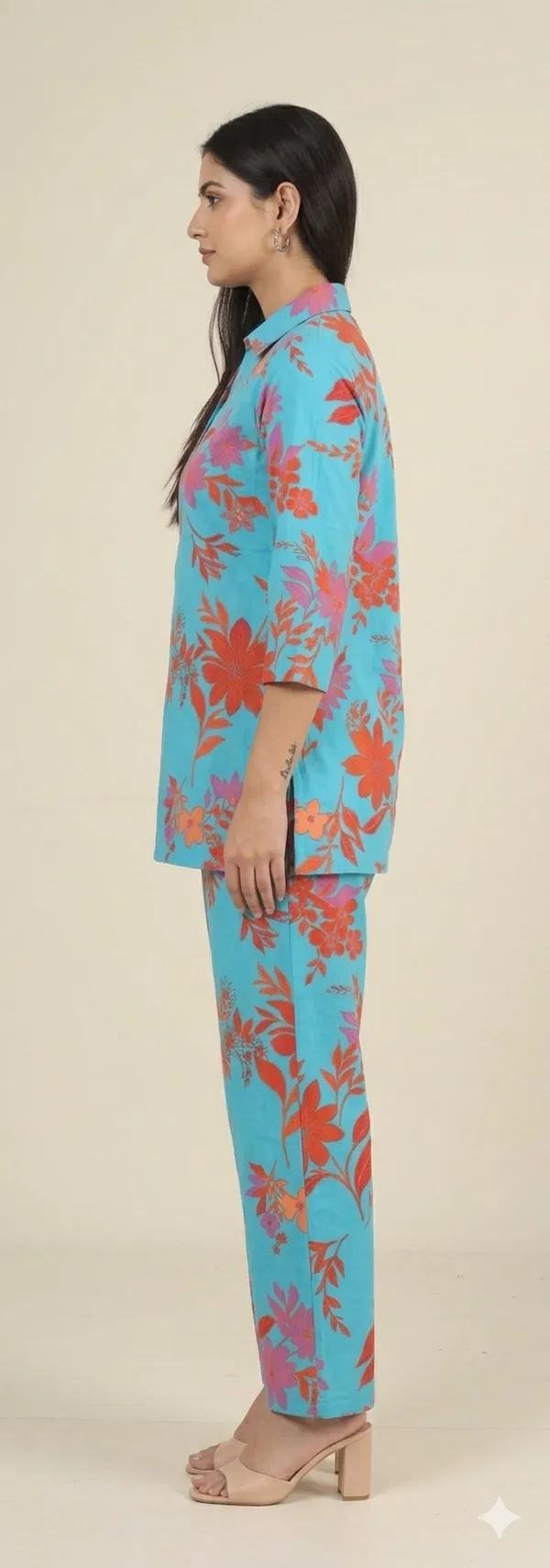 Blue_Floral_Print_Rayon_Cotton_Collared_Night_Suit_For_Women