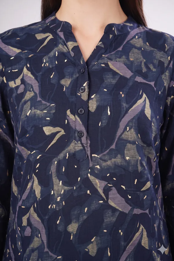 Navy_Blue_Rayon_Cotton_Relaxed_Abstract_Print_Tunic_Top_For_Women