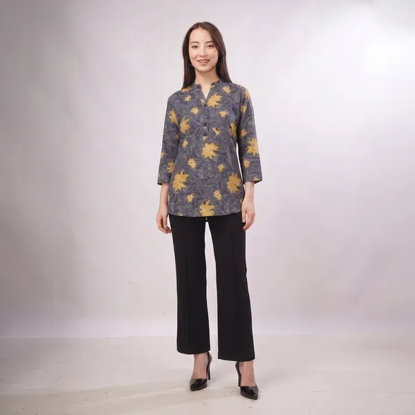 Grey_Rayon_Cotton_Relaxed_Floral_Print_Tunic_Top_For_Women