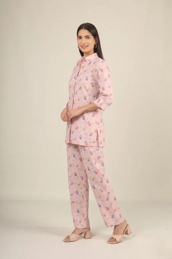 Pink_Floral_Print_Rayon_Cotton_Shirt_Night_Suit_For_Women