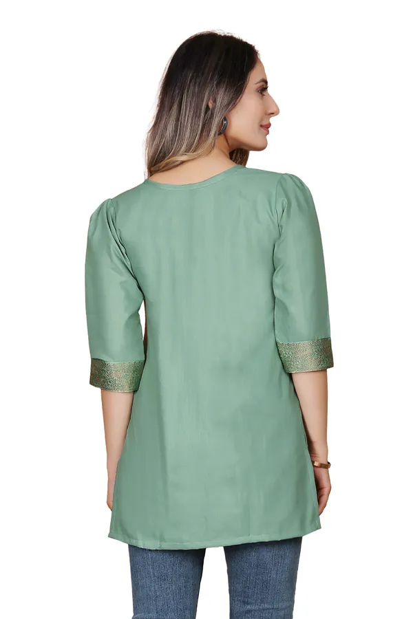 Green_Chanderi_Silk_Short_Brocade_Detail_Kurta_For_Women