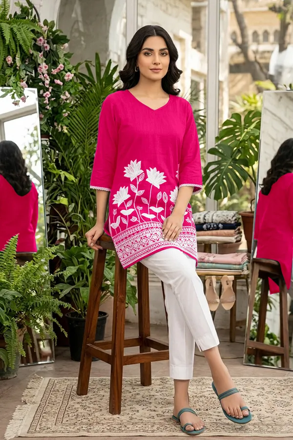 Pink_Cotton_Relaxed_Floral_Embroidered_Kurti_For_Women