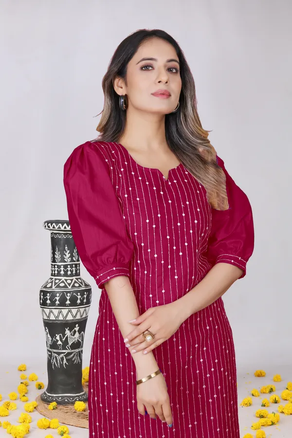 Maroon_Cotton_Straight_Embroidered_Kurta_For_Women