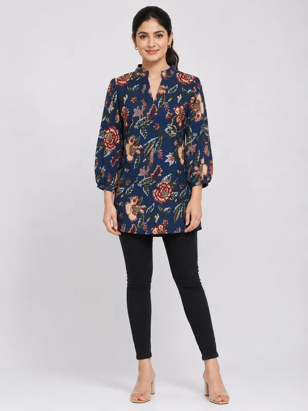 blue_Cotton_Straight_Short_printed_Kurta_For_Women