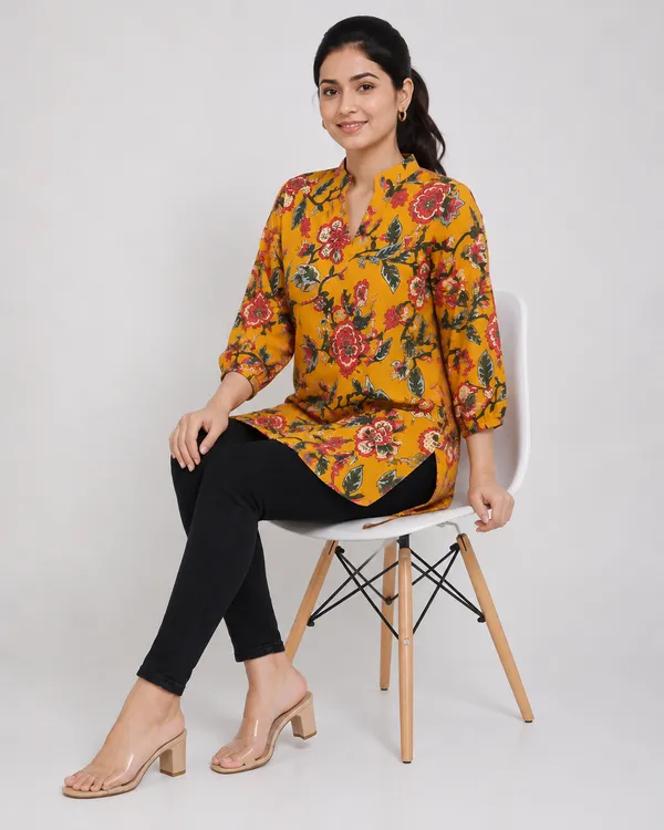 yellow_Cotton_Straight_printed_Kurti_For_Women