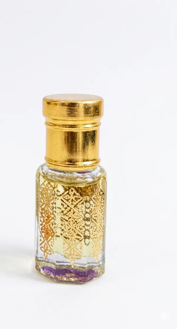 Ussba_Fleura_Attar_For_Men_And_Women_6_Ml