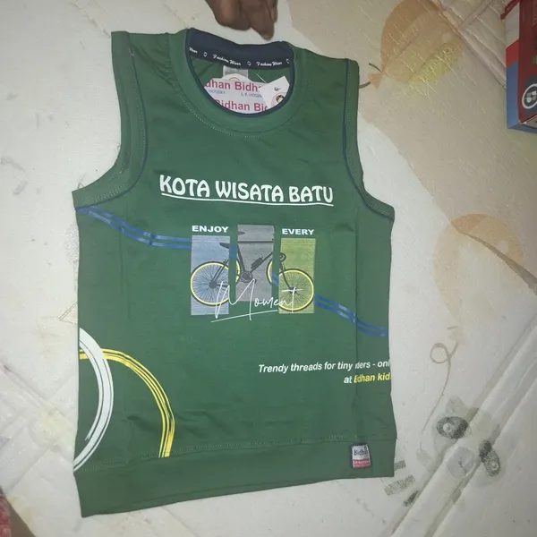 Green_And_Navy_Cotton_Graphic_Sleeveless_Top_And_Shorts_Set_For_Boys