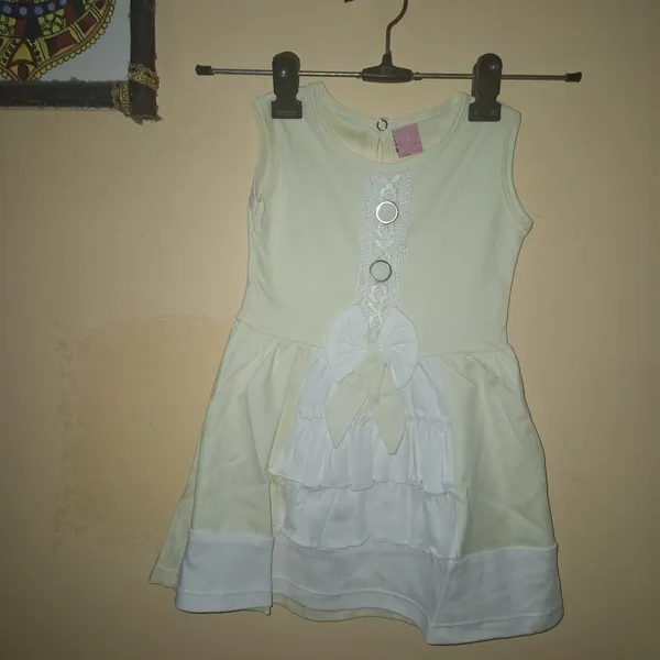 White_Cotton_Flared_Sleeveless_Dress_For_Girls