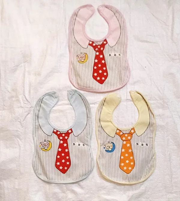 Multicolor_Cotton_Striped_Collar_Tie_Print_Baby_Bib_Set_Of_3