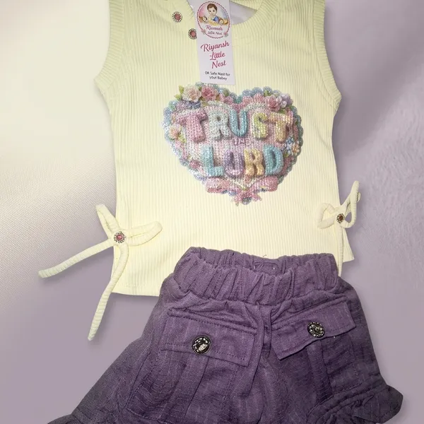 Yellow_And_Purple_Cotton_Sleeveless_Top_And_Ruffle_Shorts_Set_For_Baby_Girls